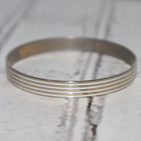 Vintage gold and white bangle bracelet by Napier 7" - Picture 1 of 4